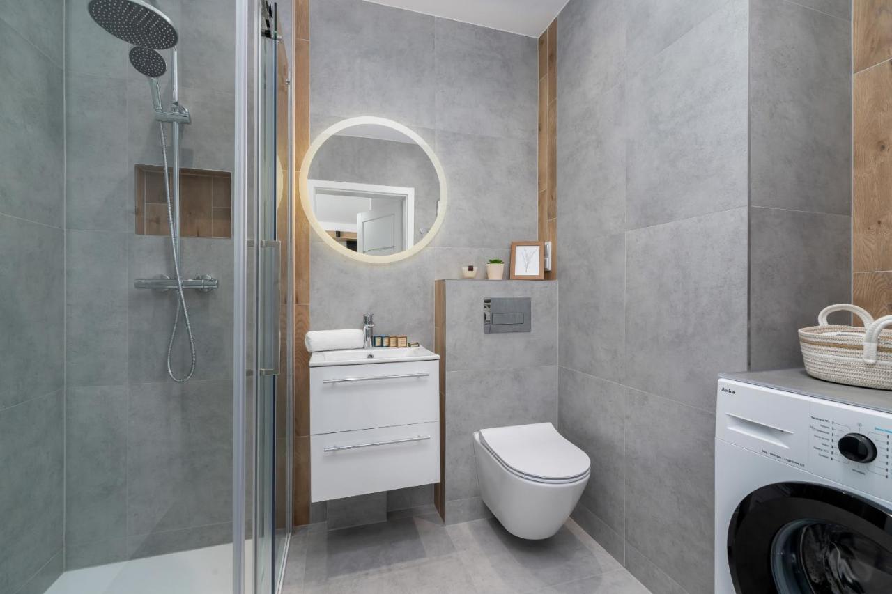 Lux Apartment Grzegorzecka Estate Cracow By Renters Prestige Krakow Bagian luar foto