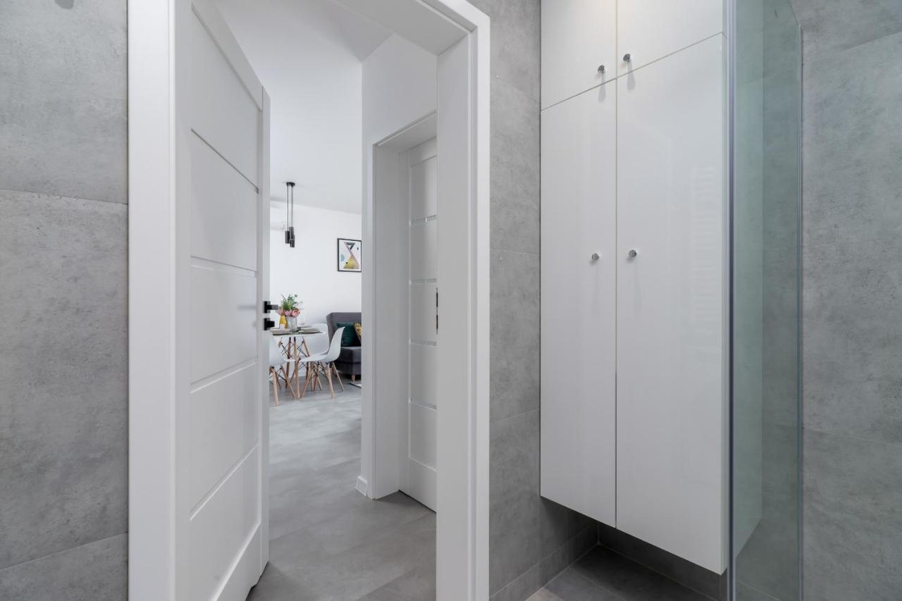 Lux Apartment Grzegorzecka Estate Cracow By Renters Prestige Krakow Bagian luar foto