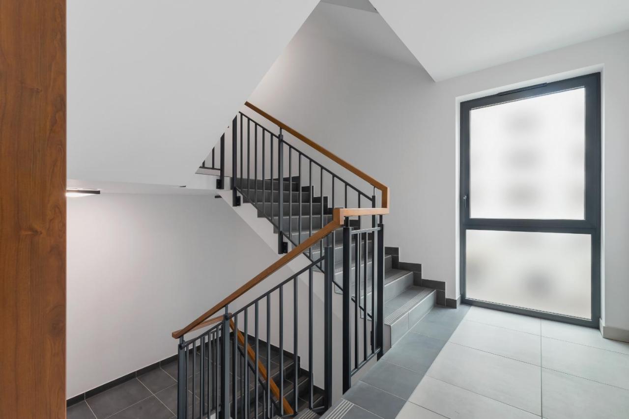 Lux Apartment Grzegorzecka Estate Cracow By Renters Prestige Krakow Bagian luar foto